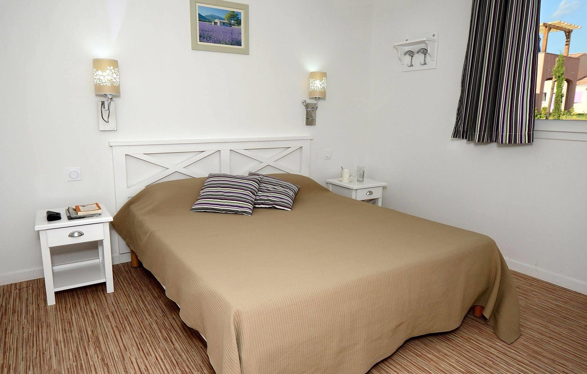 Residence Odalys Le Mas Des Alpilles 帕拉杜 外观 照片